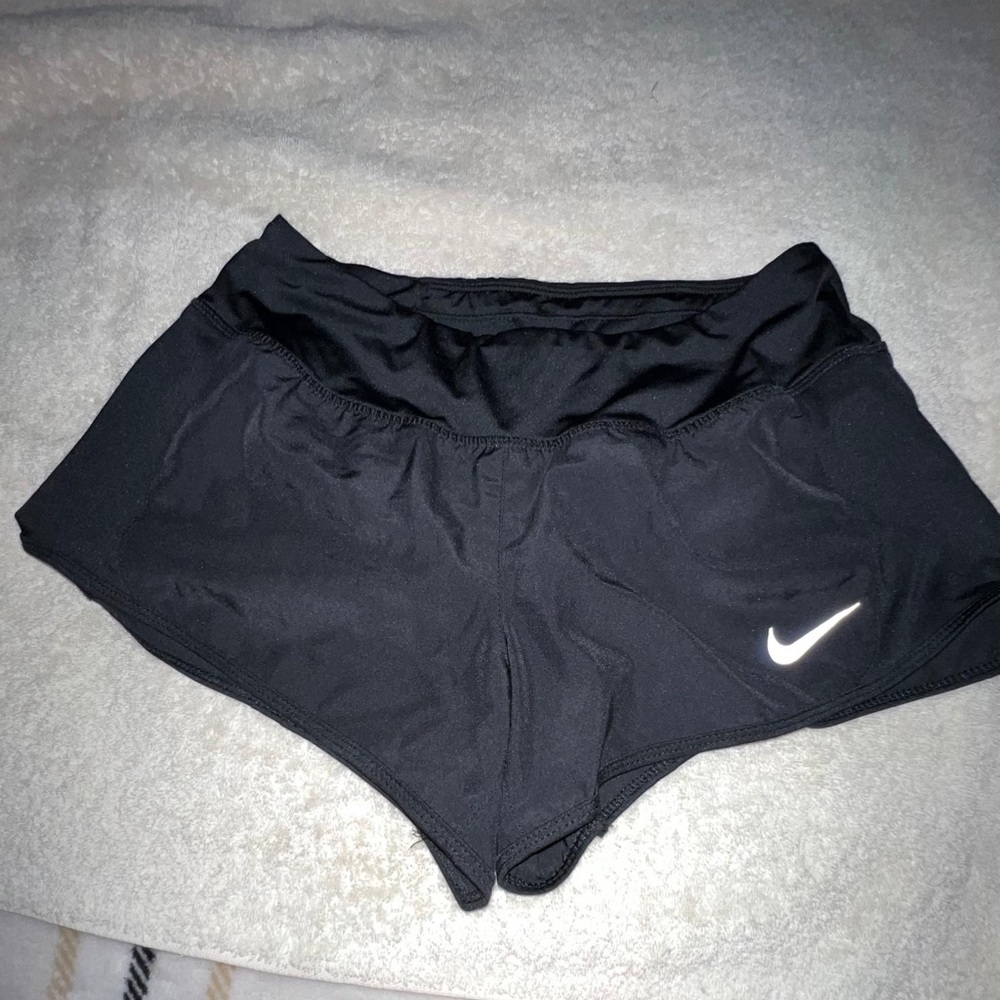 Nike short atlético women’s size S black